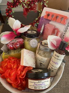 Safi Spirit Valentines Day ladies gift basket